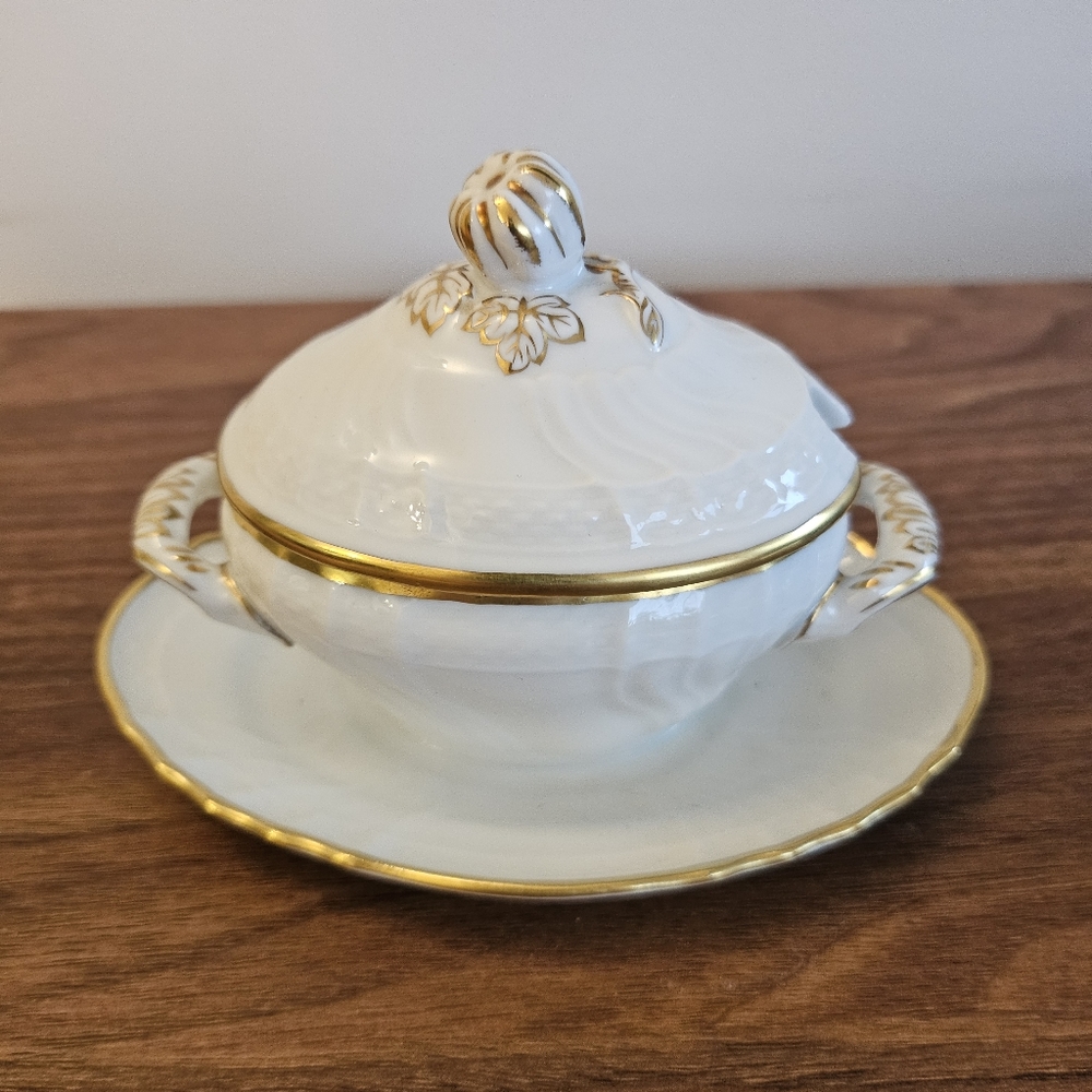 Jam jar mustard pot tiny lidded tureen gold rim underplate Richard Ginori Italy